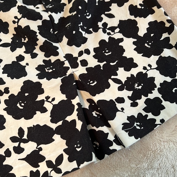 LOFT floral pencil skirt - Picture 4 of 6